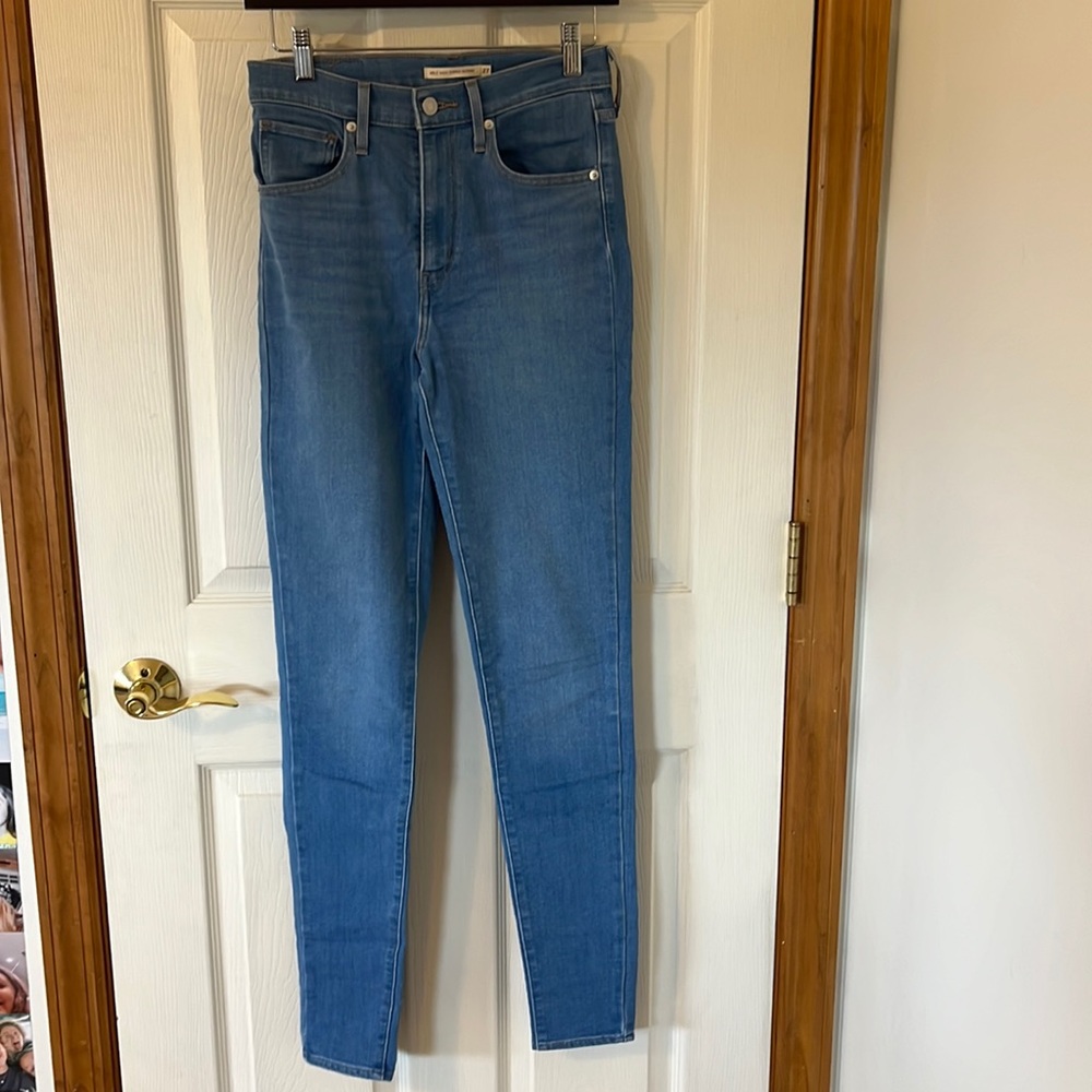 Levi Mile High Super Skinny Jeans